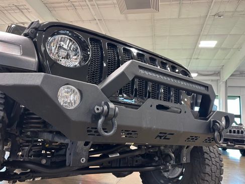Used 2022 Jeep Wrangler Unlimited Sport AWD/4WD image 11