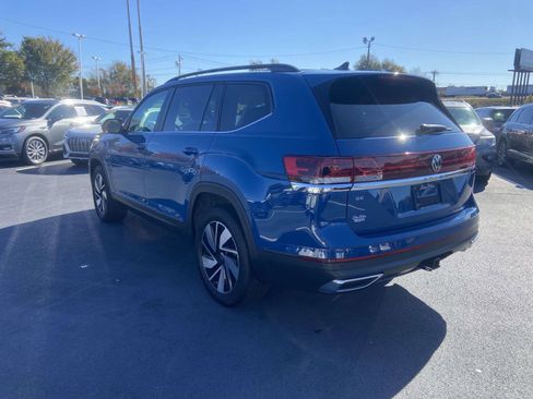Certified 2025 Volkswagen Atlas SE w/ Panoramic Sunroof Package image 7