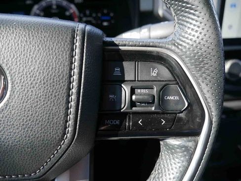 Used 2022 Toyota Tundra Limited image 37