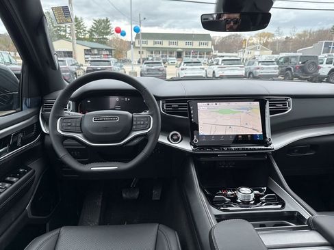 New 2026 Jeep Grand Wagoneer Limited image 24