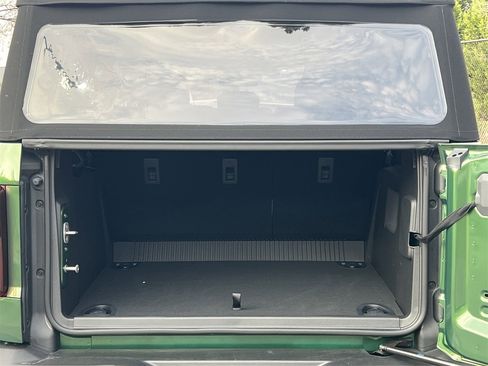 New 2025 Ford Bronco 4-Door image 19