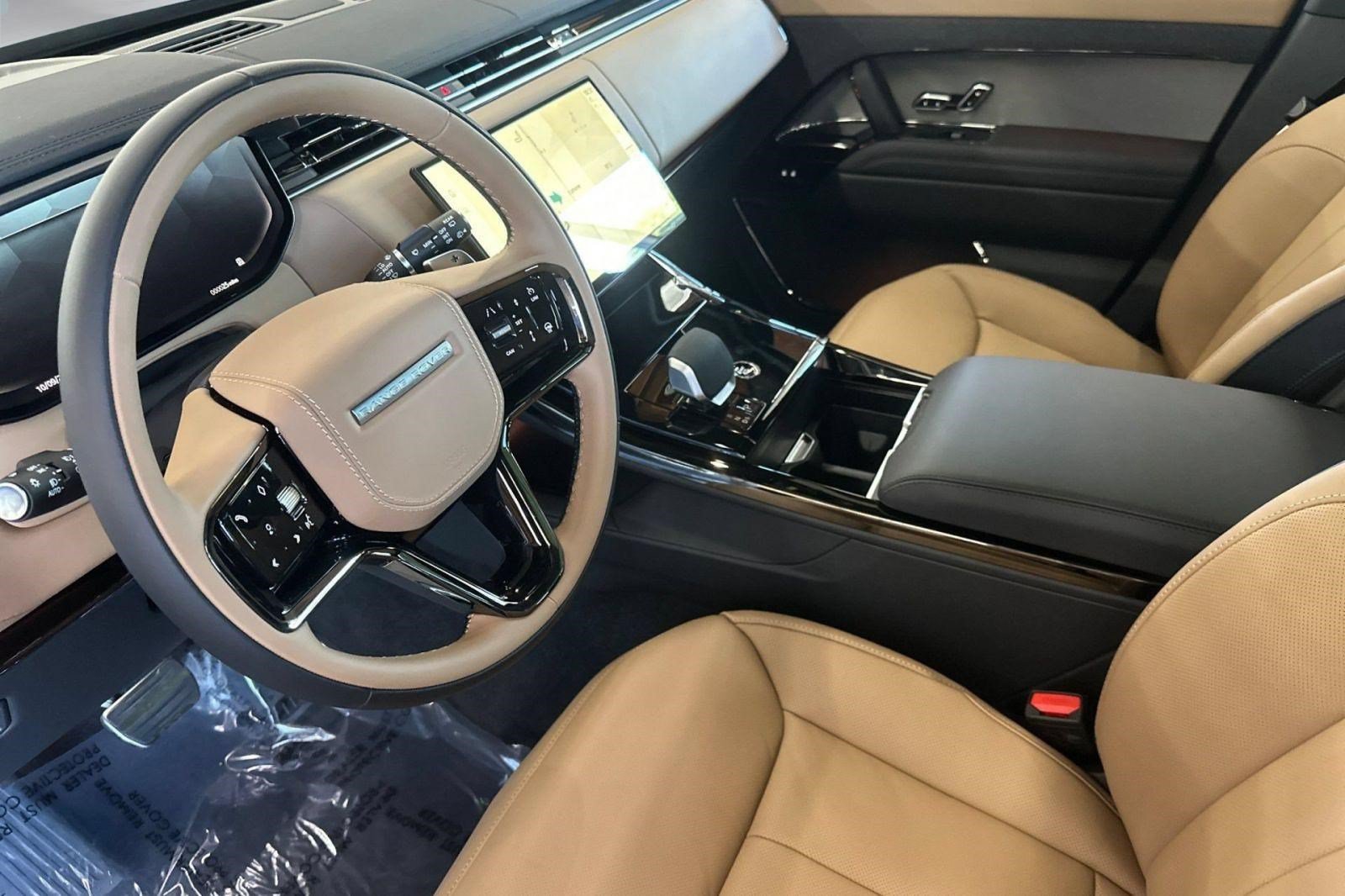 New 2026 Land Rover Range Rover Sport Dynamic SE AWD/4WD image 4