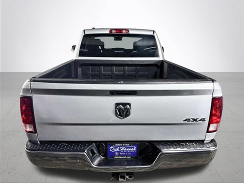 Used 2018 RAM 1500 ST AWD/4WD image 20