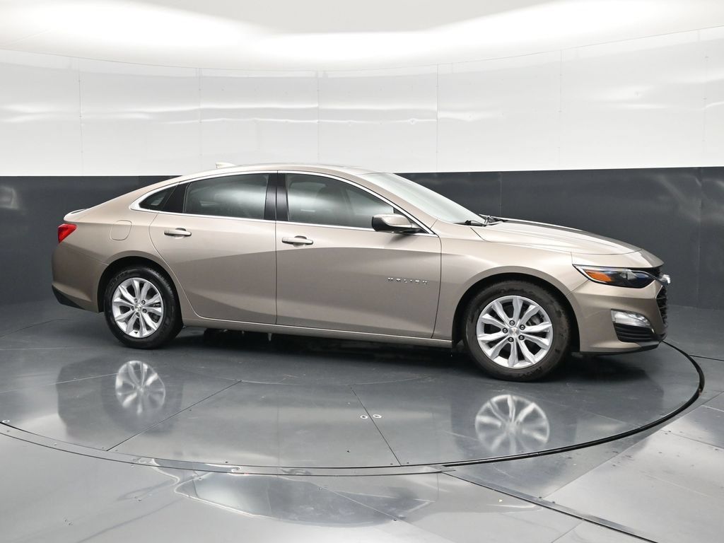 Used 2024 Chevrolet Malibu LT FWD image 4