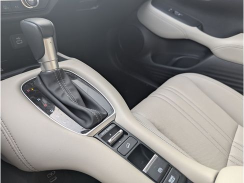 Used 2025 Honda HR-V EX-L image 21