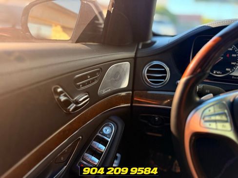 Used 2017 Mercedes-Benz S 550 Sedan image 24