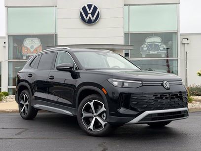 New 2026 Volkswagen Tiguan SE