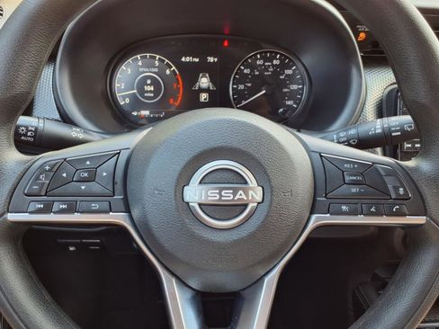 Certified 2024 Nissan Kicks SV image 24
