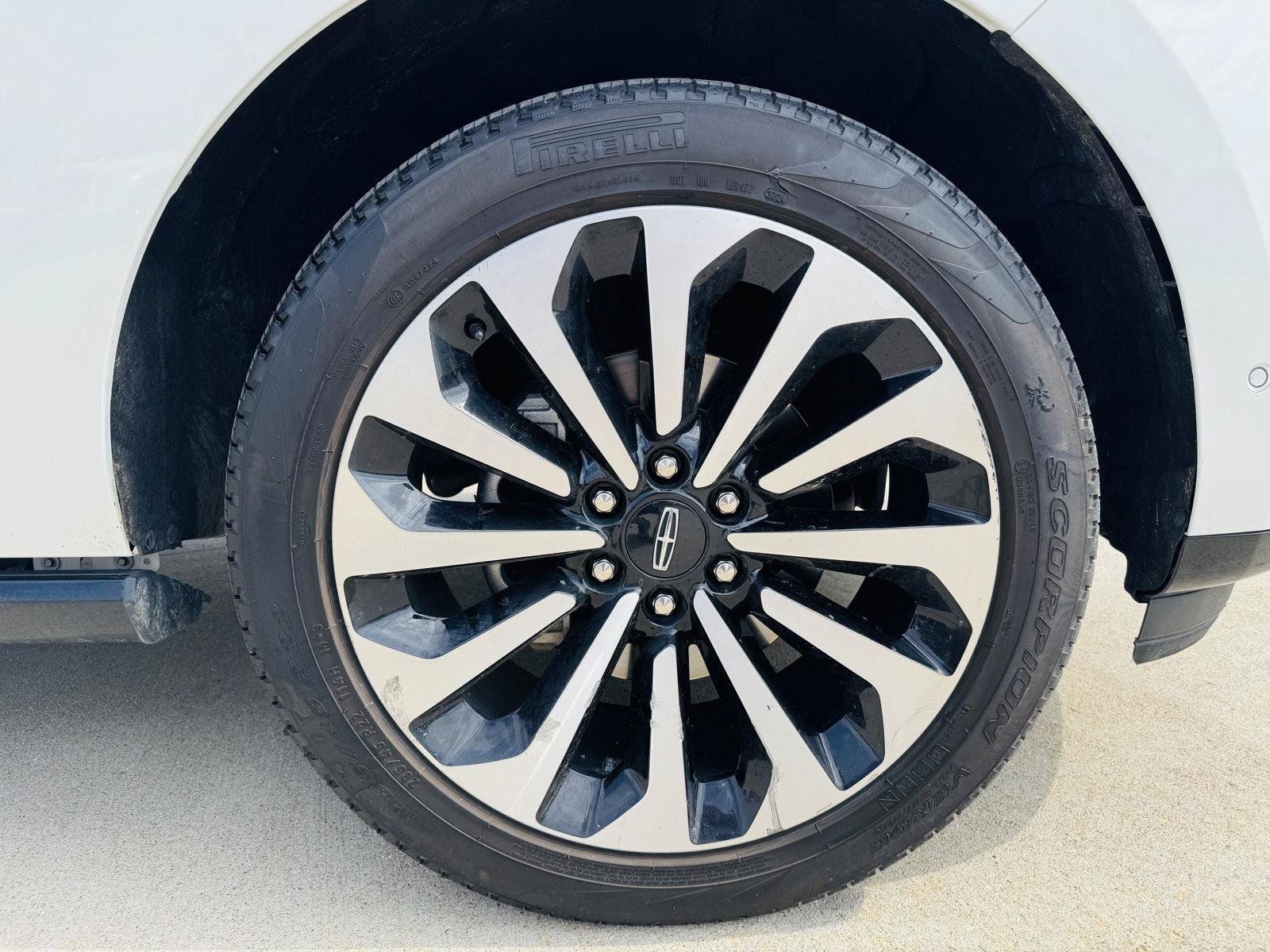 Used 2024 Lincoln Navigator L Reserve AWD/4WD image 52