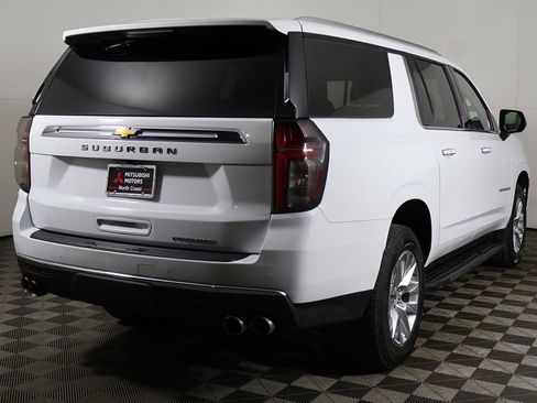 Used 2023 Chevrolet Suburban Premier AWD/4WD image 13
