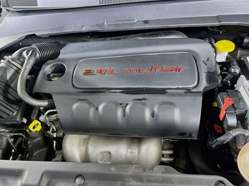 Used 2022 Jeep Compass Latitude w/ Convenience Group AWD/4WD image 28