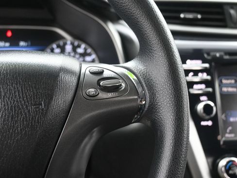 Used 2019 Nissan Murano S AWD/4WD image 22