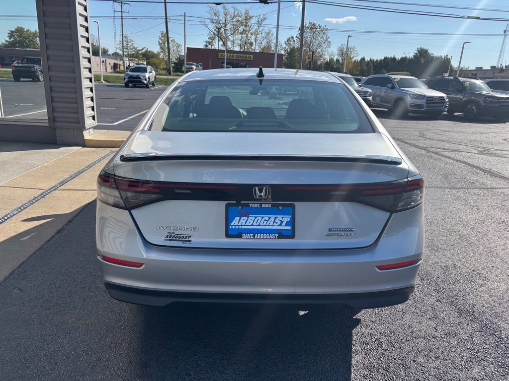 Used 2024 Honda Accord Sport image 6