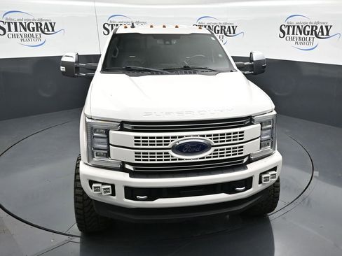 Used 2019 Ford F250 Platinum AWD/4WD image 19