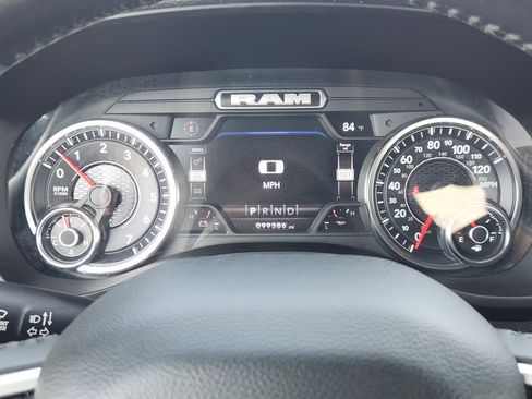 Used 2023 RAM 1500 Big Horn AWD/4WD image 17