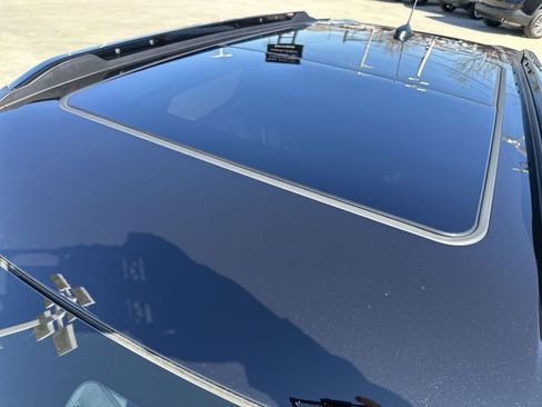 Used 2023 Chevrolet TrailBlazer RS w/ Sun and Liftgate Package image 33