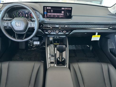 New 2025 Honda Accord EX-L image 10