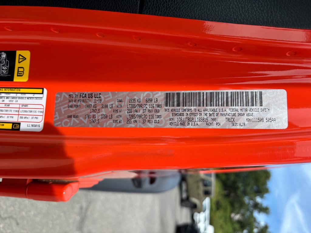 Used 2020 Jeep Gladiator Rubicon AWD/4WD image 30