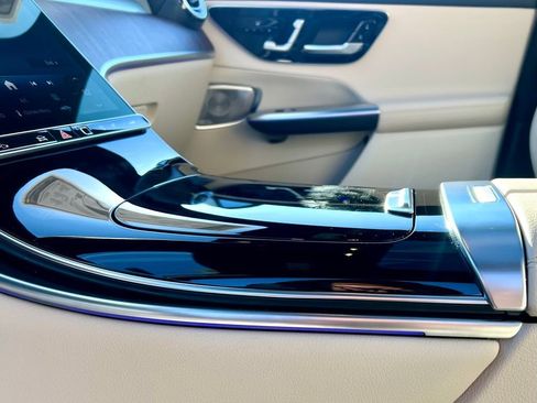 Certified 2026 Mercedes-Benz GLC 300 4MATIC image 38