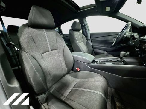 Used 2025 Honda Accord Sport image 27