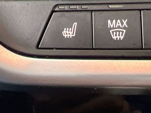 Used 2024 BMW X3 xDrive30i w/ Premium Package image 18