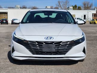Used 2023 Hyundai Elantra Blue w/ Cargo Package video 2