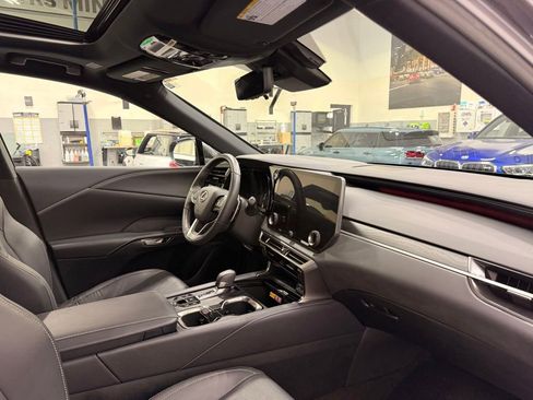Used 2023 Lexus RX 350 Premium Plus w/ Accessory Package (Z1) AWD/4WD image 30