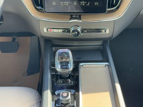 New 2026 Volvo XC60 T8 Plus w/ Climate Package image 9