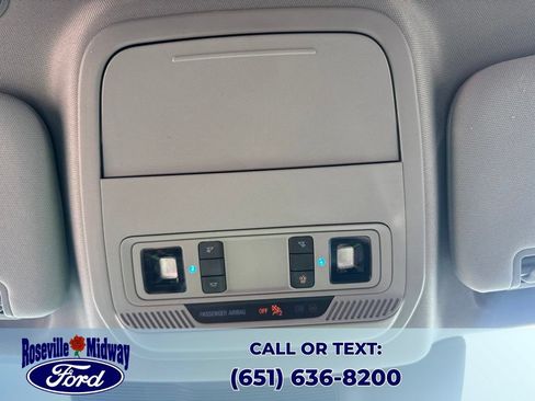 Used 2023 Ford Explorer XLT w/ Equipment Group 202A AWD/4WD image 16