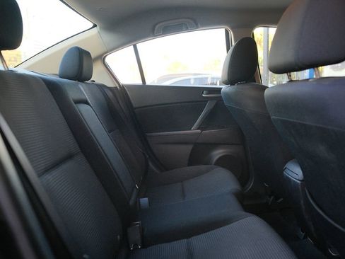 Used 2012 MAZDA MAZDA3 i Touring FWD image 26
