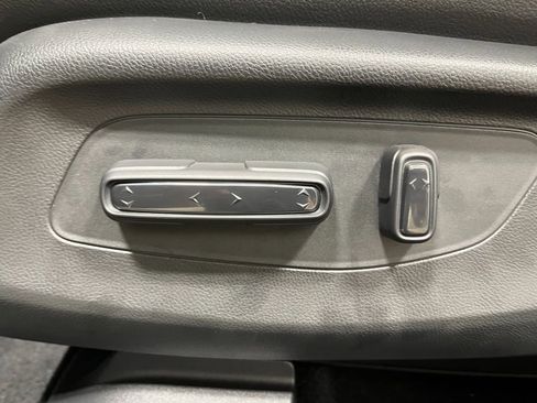 New 2026 Honda HR-V EX-L image 13