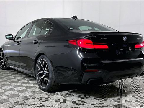 Certified 2023 BMW M550i xDrive w/ Dynamic Handling Package AWD/4WD image 5