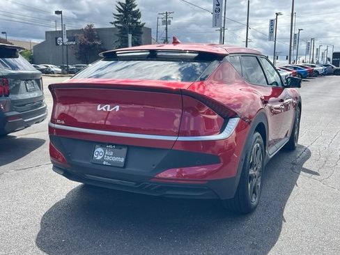 Used 2025 Kia EV6 Light w/ Light LR Technology Package AWD/4WD image 7