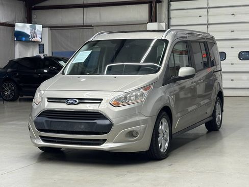 Used 2014 Ford Transit Connect Titanium image 5
