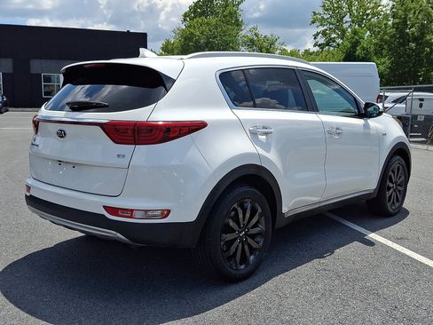 Used 2019 Kia Sportage EX w/ EX Sport Appearance Package AWD/4WD image 5