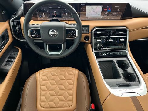 Used 2026 Nissan Armada Platinum Reserve RWD image 24
