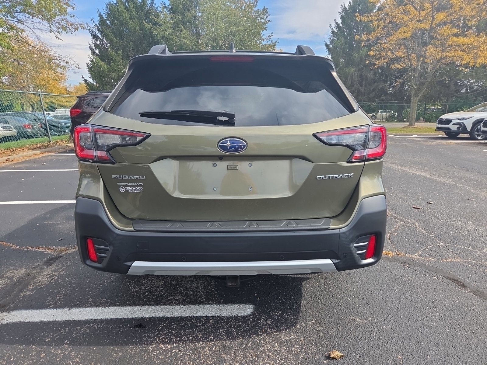 Used 2020 Subaru Outback Limited w/ Popular Package #2 AWD/4WD image 5