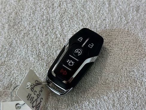 Used 2016 Lincoln MKZ w/ Equipment Group 200A Select image 25