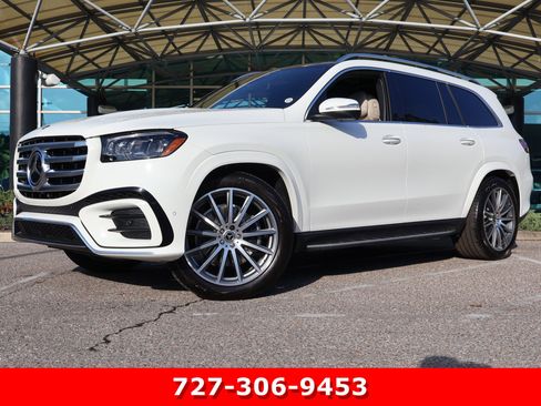Used 2025 Mercedes-Benz GLS 580 GLS 580 image 1