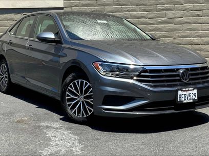 Used 2019 Volkswagen Jetta SE