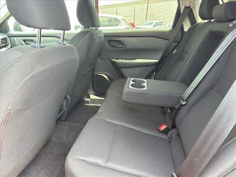 Used 2026 Nissan Rogue S FWD image 12