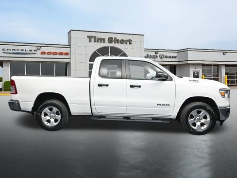 Used 2023 RAM 1500 Big Horn AWD/4WD image 6