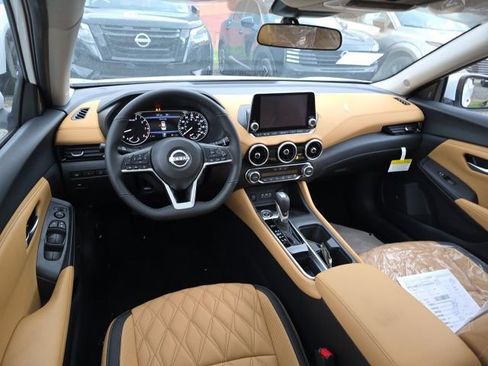 New 2025 Nissan Sentra SV w/ SV Premium Package image 5