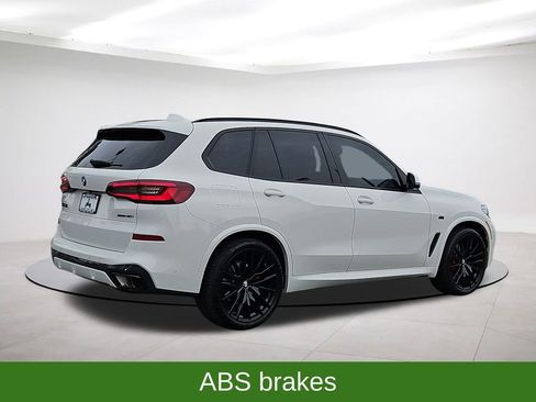 Used 2023 BMW X5 xDrive40i w/ Executive Package image 7