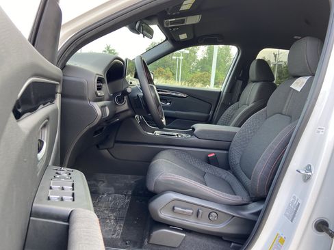 New 2026 Honda Pilot Sport image 29