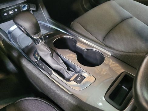 Used 2024 Chevrolet Malibu LT image 26