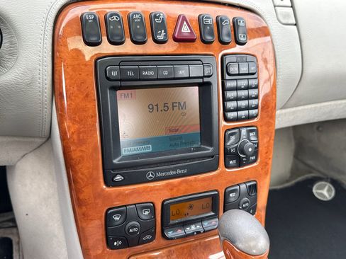 Used 2001 Mercedes-Benz CL 500 image 17