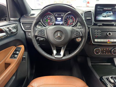 Used 2017 Mercedes-Benz GLE 43 AMG 4MATIC image 28