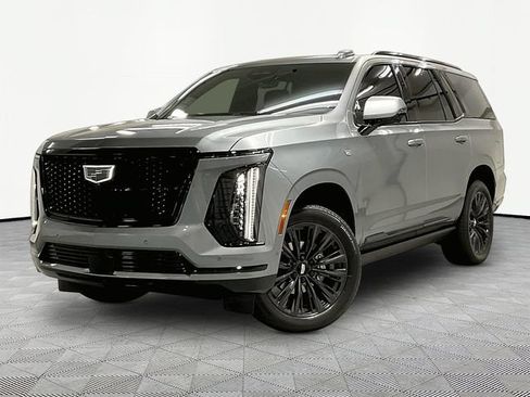 Used 2024 Cadillac Escalade ESV Premium Luxury AWD/4WD image 3