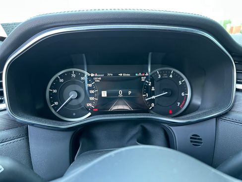 Used 2022 Jaguar F-PACE S AWD/4WD image 18